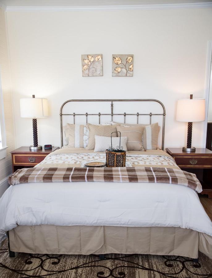 Lawrence Village Bed And Breakfast Swainsboro Экстерьер фото